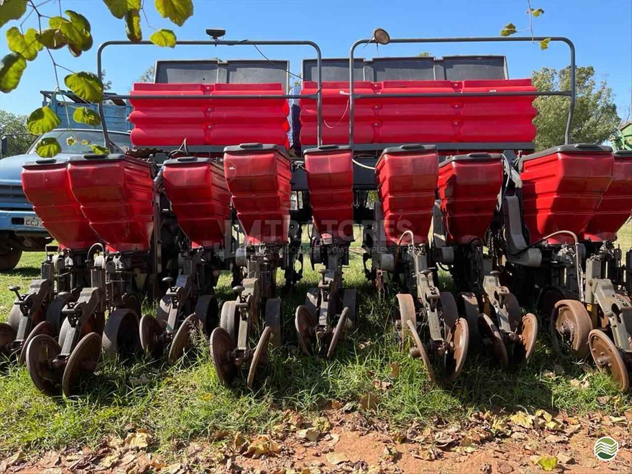 PLANTADEIRA MASSEY FERGUSON MF 509 JM Tratores  ADAMANTINA SÃO PAULO SP
